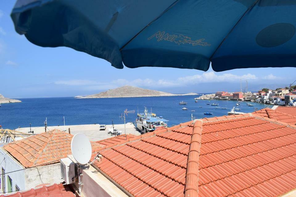 Occasus Room Chalki Town Екстер'єр фото